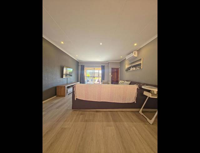3 BEDROOM PROPERTY TO RENT IN NORTH RIDING